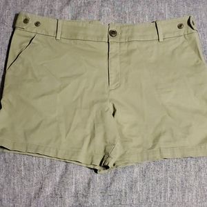 AVA & VIV shorts